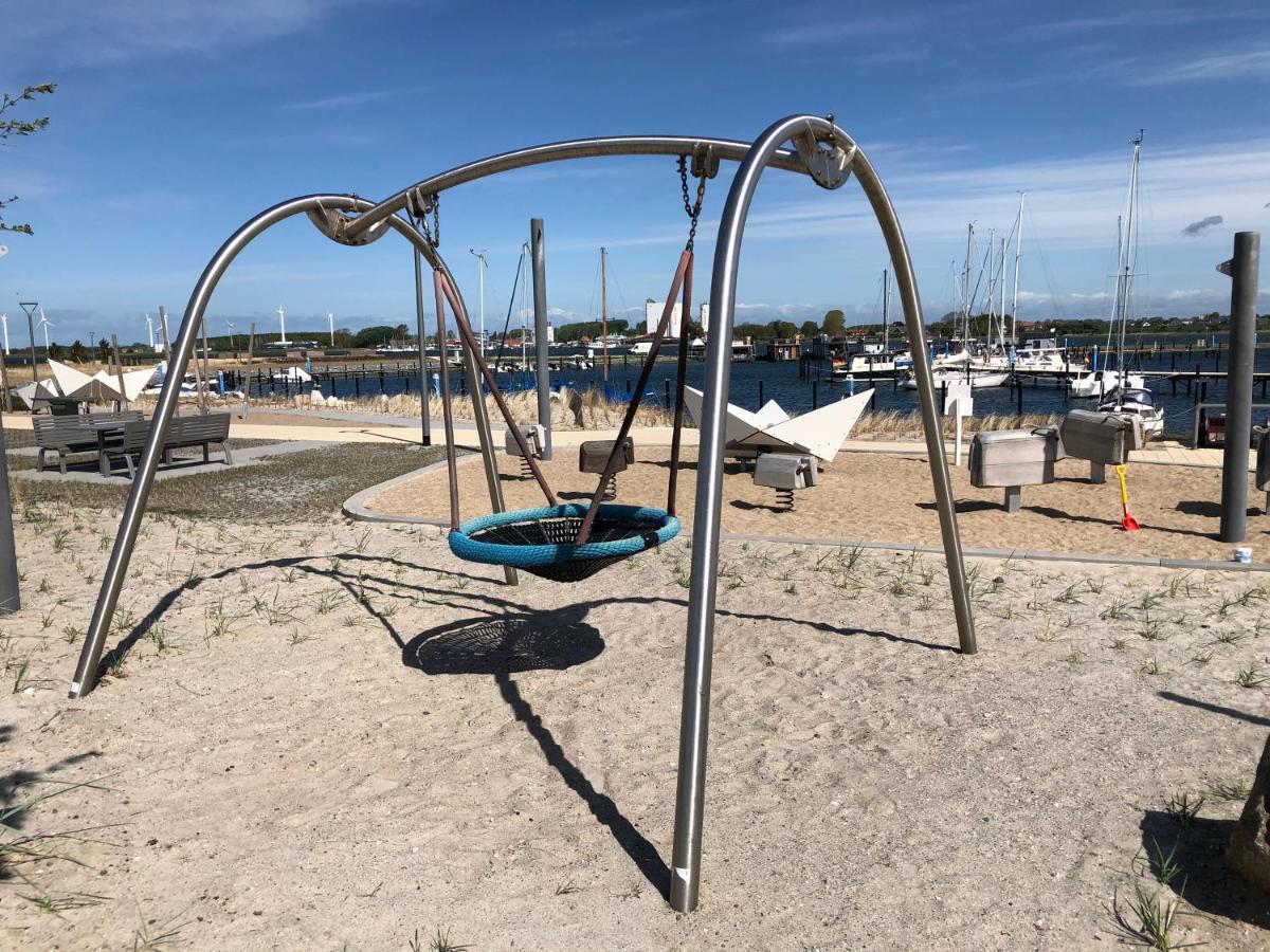 2Zi-Ferienwohnung Am Suedstrand Mit Eigenem Parkplatz Perfekt Fuer Familie Burgtiefe auf Fehmarn ภายนอก รูปภาพ